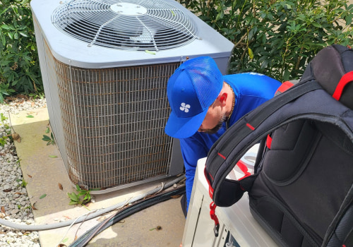 Why a Service of an HVAC UV Light Installation Company Near North Palm Beach FL Is Ideal for HVACS With 20x20x4 Filters